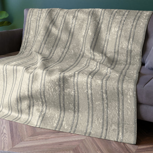 Luxurious Crushed Velvet Blanket